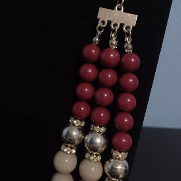 Triple Layered Purple, Gray, and Silver Beaded Silver-Toned Necklace, 24" - Picture 2 of 3